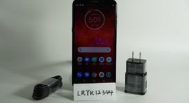 Mint
													Moto Z3 Play - Unlocked, Navy Blue, 32 GB, 4 GB, photo 1 of 9