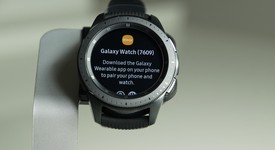 Mint
													Samsung Galaxy Watch 42mm - Black, Bluetooth, photo 2 of 6