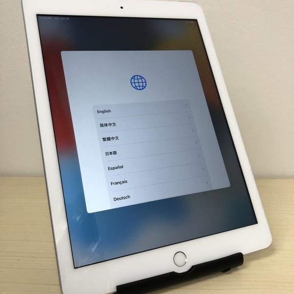 Apple iPad 5th Gen - T-Mobile, 32 GB, Silver, A1823