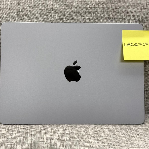 MacBook Air 2024 (M3) - 13 inch - 512 GB, Gray, 16 GB, Apple M3, 10-core GPU