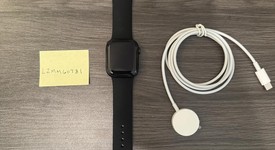 Good
													Apple Watch Series 7 41mm - Unlocked, Midnight, A2475 - Cellular, Aluminum, photo 1 of 5