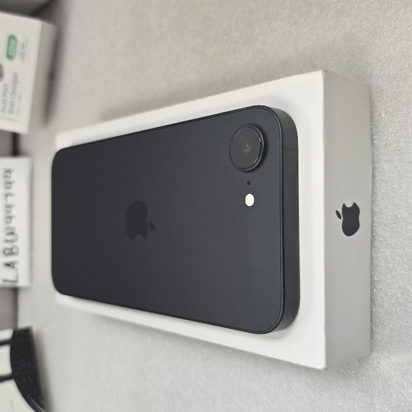 Apple iPhone 16e - Unlocked, 128 GB, Black, A3212