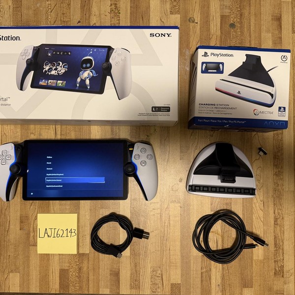 PlayStation Portal Remote Player - White