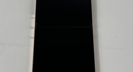 Good
													Samsung Galaxy Z Flip4 5G - AT&T, Rose Gold, 256 GB, 8 GB, SM-F721U, photo 2 of 7