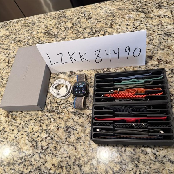 Apple Watch Ultra 2 49mm - Unlocked, Black, A2986