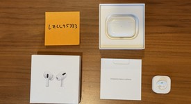 Used
													Apple AirPods Pro - Wireless Case, photo 1 of 6