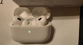 Used
													Apple AirPods Pro 2nd Gen - USB-C, photo 2 of 6