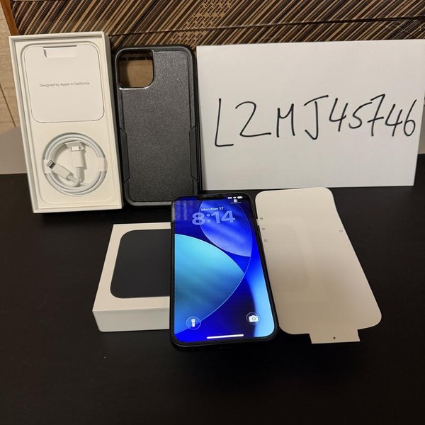 Apple iPhone 13 - Unlocked, 128 GB, Midnight, A2482