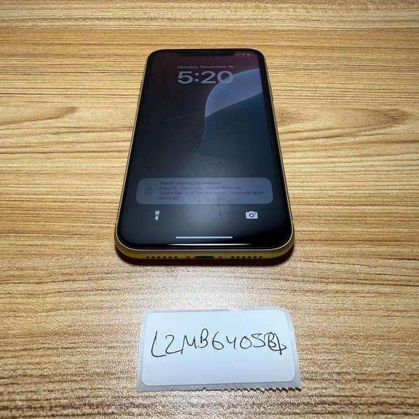 Apple iPhone 11 - Unlocked, 64 GB, Yellow, A2111