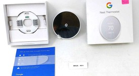 Mint
													Nest Thermostat 4th Gen - Snow, photo 1 of 8