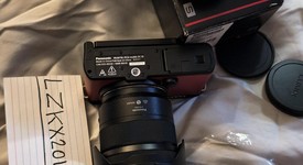 Mint
													Panasonic Lumix S9 - Crimson Red, photo 4 of 7