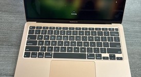 Good
													MacBook Air 2020 - 13" - I5, Gold, 256 GB, 8 GB, photo 1 of 11