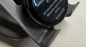 Good
													Samsung Galaxy Watch Active2 44mm - Unlocked, Black, Stainless Steel, photo 3 of 6