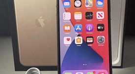 Good
													Apple iPhone 11 Pro Max - AT&T, Gold, 256 GB, A2161, photo 2 of 9