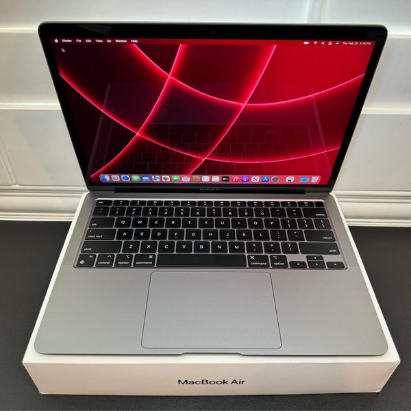 MacBook Air 2020 - 13 inch - 256 GB, Gray, 8 GB, Apple M1