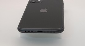 Mint
													Apple iPhone 11 - AT&T, Black, 64 GB, A2111, photo 4 of 7
