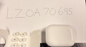 Used
													Apple AirPods Pro 3, photo 4 of 9
