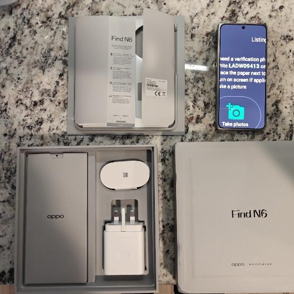 Oppo Find N6 - Unlocked Non-US, 512 GB, Titanium, 16 GB