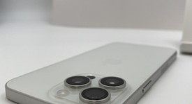 Mint
													Apple iPhone 15 Pro Max - Unlocked, White, 256 GB, A2849, photo 5 of 5