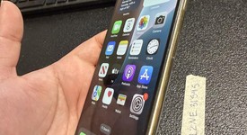 Good
													Apple iPhone Xs Max - Unlocked, Silver, 64 GB, A1921, photo 2 of 7