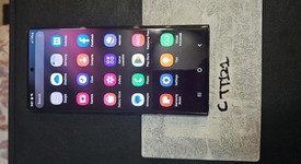 Good
													Samsung Galaxy S22 Ultra - Unlocked, Black, 512 GB, 12 GB, SM-S908U1, photo 1 of 9