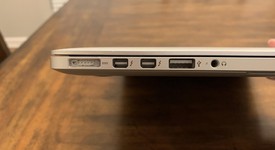 Good
													MacBook Pro 2015 (Retina) - 15" - Silver, 512 GB, 16 GB, photo 4 of 11