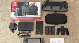 Good
													Nintendo Switch - Grey, 32 GB, photo 1 of 7