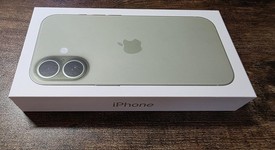 Mint
													Apple iPhone 17 - Unlocked, Sage, 256 GB, A3258, photo 3 of 10