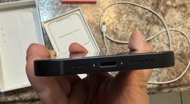 Mint
													Apple iPhone 13 - Unlocked, Midnight, 128 GB, A2482, photo 5 of 12