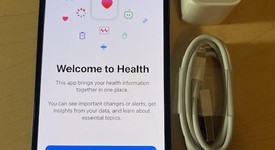 Mint
													Apple iPhone 12 - Unlocked, Black, 64 GB, A2172, photo 2 of 8