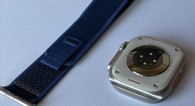 Good
													Apple Watch Ultra 49mm - Unlocked, Titanium, A2622, photo 4 of 7