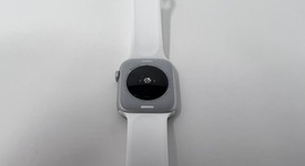 Mint
													Apple Watch SE 2nd Gen 44mm - Unlocked, Silver, A2727 - Cellular, Aluminum, photo 2 of 6