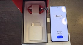 Good
													OnePlus 13 - Unlocked, Arctic Dawn, 512 GB, 16 GB, photo 1 of 10