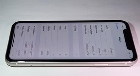 Good
													Apple iPhone 11 - Verizon, White, 64 GB, A2111, photo 4 of 9