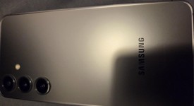Mint
													Samsung Galaxy S24 - Unlocked, Black, 256 GB, 8 GB, SM-S921U1, photo 3 of 9