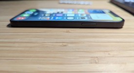 Good
													Apple iPhone 12 - Unlocked, Black, 64 GB, A2172, photo 4 of 14