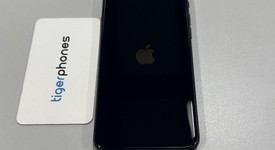 Good
													Apple iPhone SE 3rd Gen 2022 - Unlocked, Midnight, 128 GB, A2595, photo 3 of 6