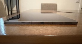 Mint
													Apple iPad Pro 11" 4th Gen 2022 - Unlocked, Gray, 128 GB, photo 4 of 11