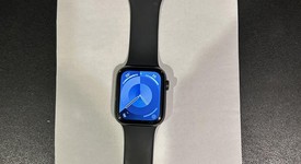Good
													Apple Watch SE 1st Gen 44mm - Gray, A2352 - GPS, Aluminum, photo 6 of 6