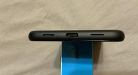 Mint
													Google Pixel 4a 5G - Verizon, Black, 128 GB, 6 GB, G6QU3, UW, photo 5 of 11