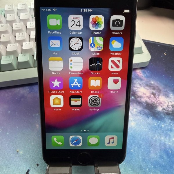 Apple iPhone 6 - Unlocked, 16 GB, Gray, A1549