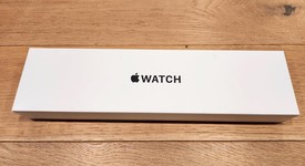 New
													Apple Watch SE 2nd Gen 44mm - Silver, A2723 - GPS, Aluminum, photo 1 of 6