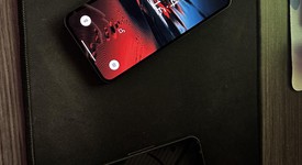 Mint
													Nothing Phone (1) - Unlocked Non-US, Black, 128 GB, 8 GB, photo 2 of 7