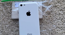 Good
													Apple iPhone 5C - AT&T, White, 8 GB, A1532, photo 5 of 6