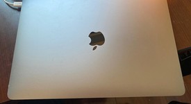 Good
													MacBook Air 2019 - 13" - I5, Gray, 1 TB, 16 GB, photo 2 of 7