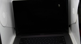 Good
													MacBook Pro 2016 (With Touch Bar) - 15" - Gray, 256 GB, 16 GB, photo 4 of 7