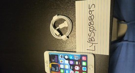 Mint
													Apple iPhone 8 - Unlocked, Silver, 64 GB, A1863, photo 1 of 8