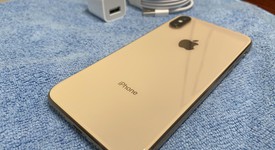 Mint
													Apple iPhone Xs - Unlocked, Gold, 64 GB, A1920, photo 5 of 6