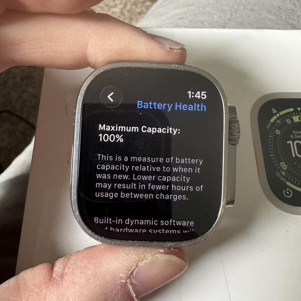 Apple Watch Ultra 2 49mm - Unlocked, Natural, A2986
