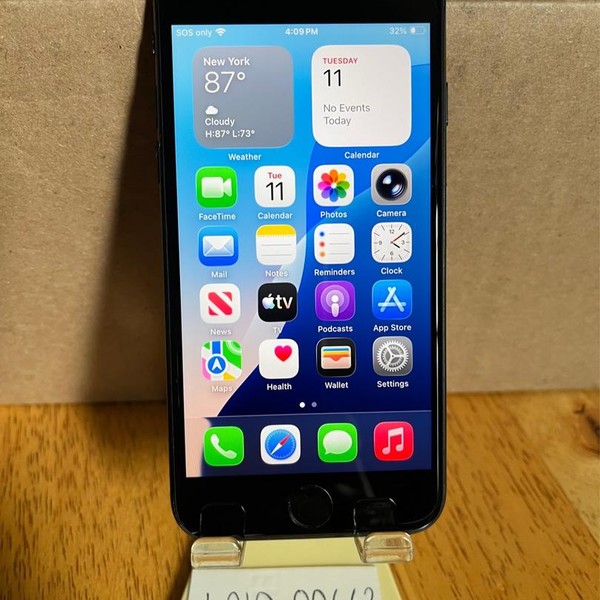 Apple iPhone SE 3rd Gen 2022 - Unlocked, 64 GB, Midnight, A2595